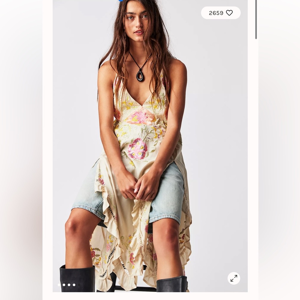 Free people Full Bloom Colorful Embroidered Handkerchief Hem Tunic top L - Picture 5 of 11